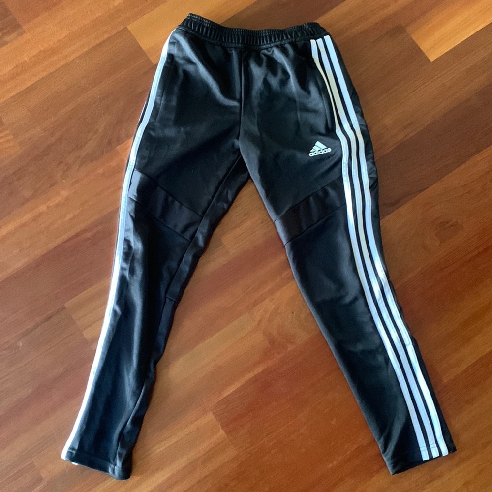 Boys size Med Adidas Sport pants